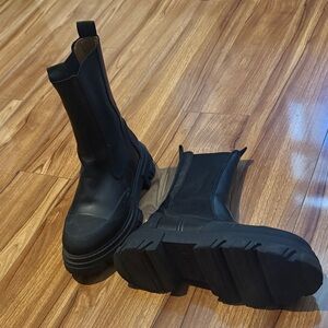 Ganni Black Lug Sole Chelsea Boots